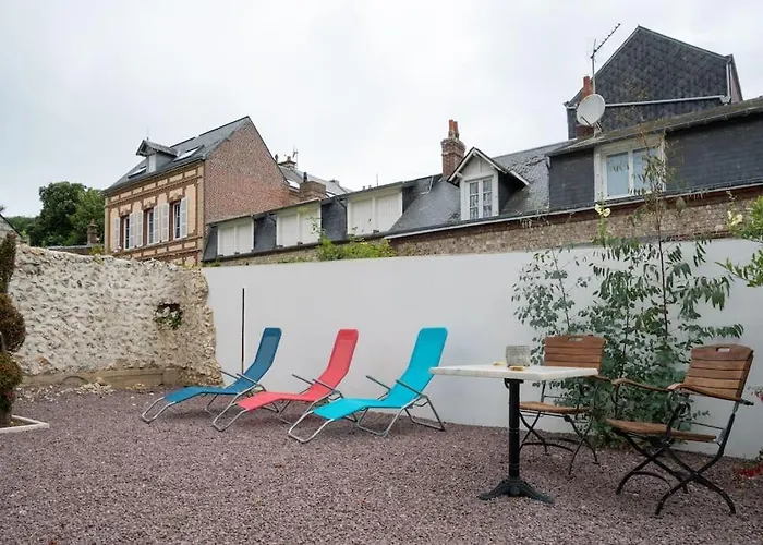 Gite Le Doris Avec Place De Stationnement Privee Incluse